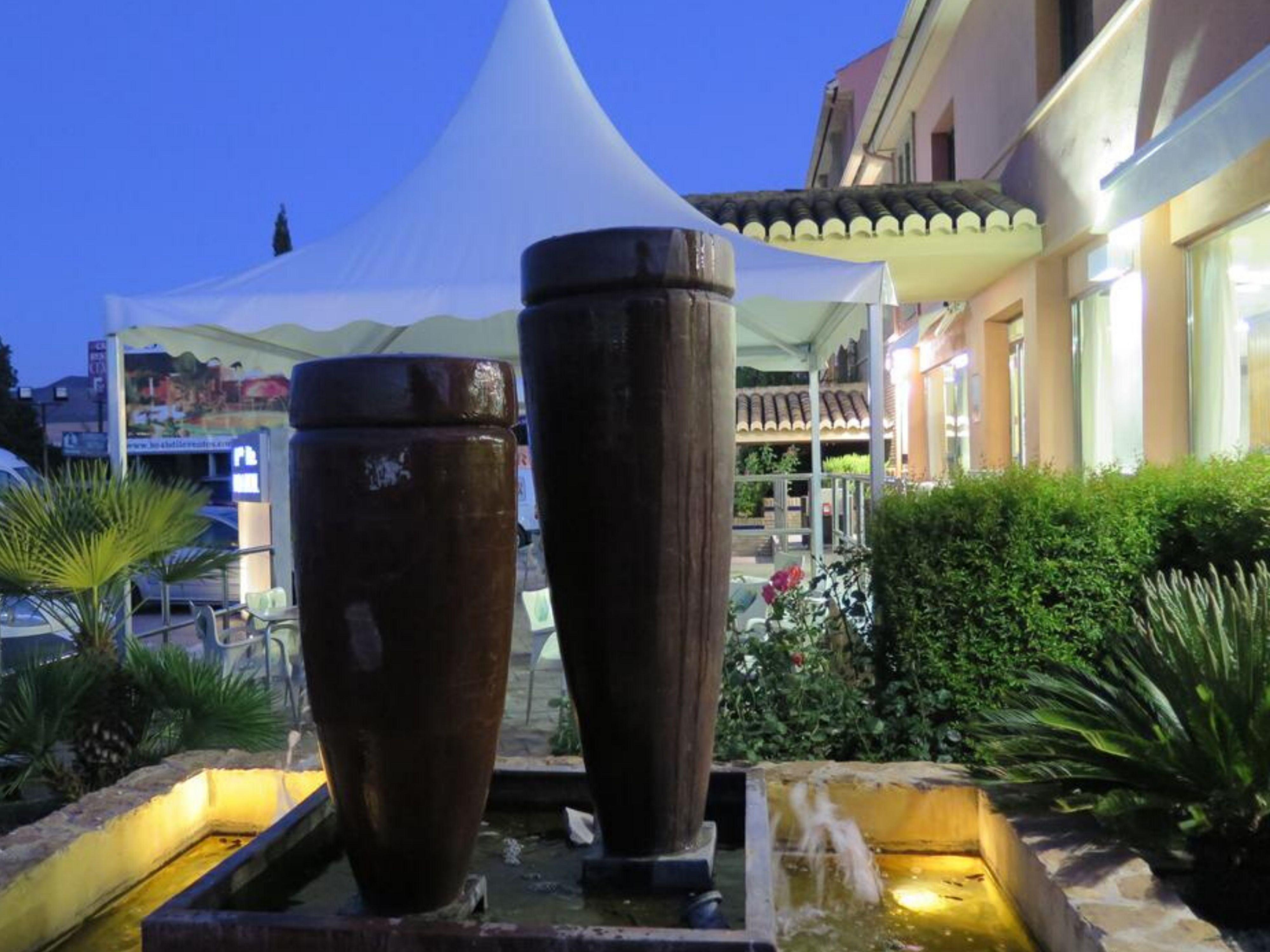Hotel Restaurante Boabdil Отура Экстерьер фото